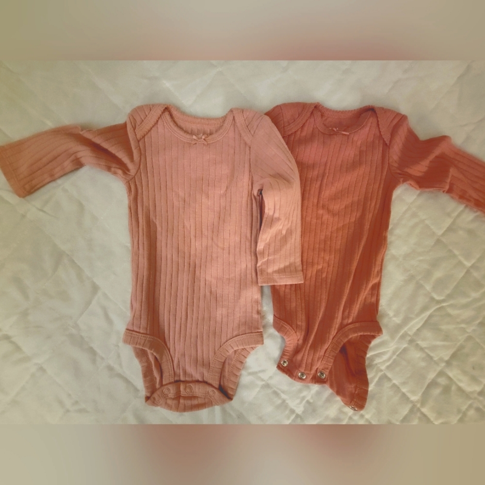 3-6m Girls' Long Sleeve Onesies (2)